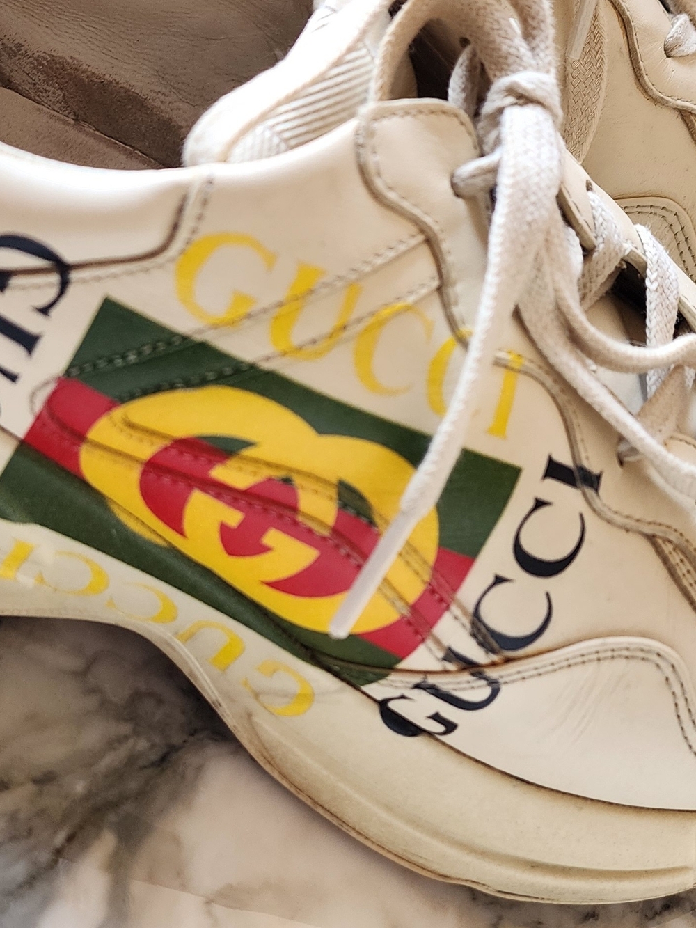 Gucci Cream Color Men's Rhyton Logo Leather Sneakers Size 8 - Picture 8 of 9